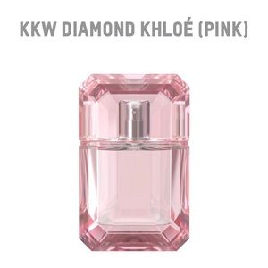 KKW DIAMOND KHLOÉ (PINK)💖